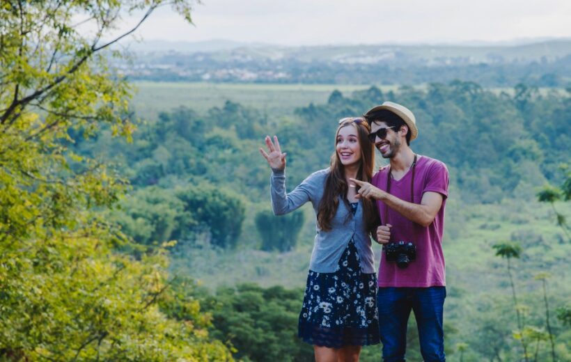 Couple enjoying a romantic honeymoon package in Kerala with scenic hill stations, peaceful backwaters, luxury stays, and beautiful sunset views.